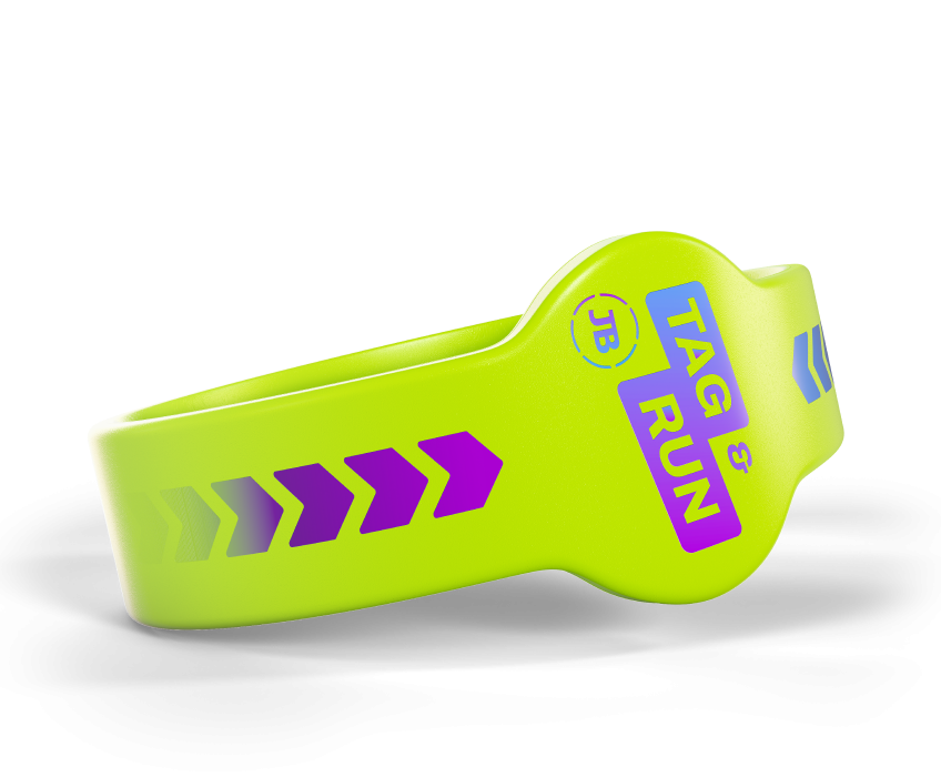 Siliconen JB Tag Solutions armband om het spel te spelen. 